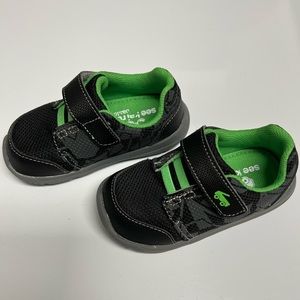 Toddler Size 6 See Kai Run Basics Stryker Sneakers